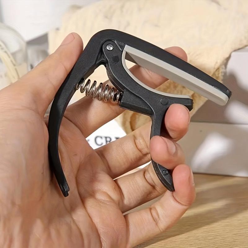 Quick Change Guitar Capo for Easy Tone Adjustment