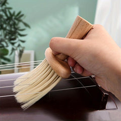 Universal Violin Cleaning Brush - Soft and Effective