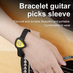 1pc Guitar Pick Sleeve Pick Clip Hand Ring Type Silicone Portable Pick Box