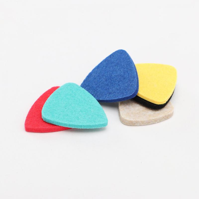 Felt Ukulele Guitar Picks Mix Colors Heart Shape for Ukulele or Guitar