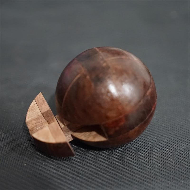 Wooden Puzzle Magic Ball Brain Teaser Toy Game