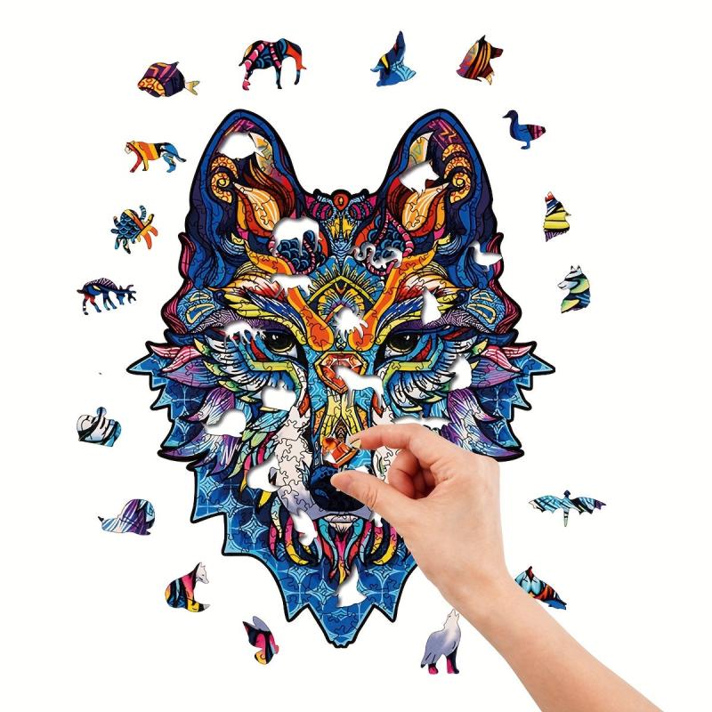 Wolf Wood Puzzle With Wooden Box