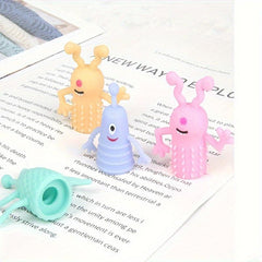 4pcs Little Devil Mini Finger Doll Tricky Toy Vent Finger Doll Coat