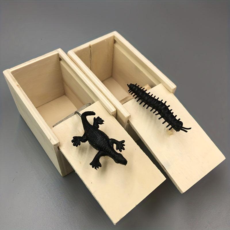 April Fool's Gift Scare Tricky Toy Simulation Spider Wooden Box