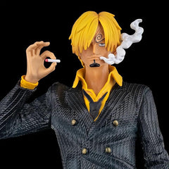 32 Anime Cartoon Ornament Toy Set