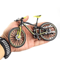 Mini 1:10 Alloy Bike Scale Model Desktop Ornament Toy