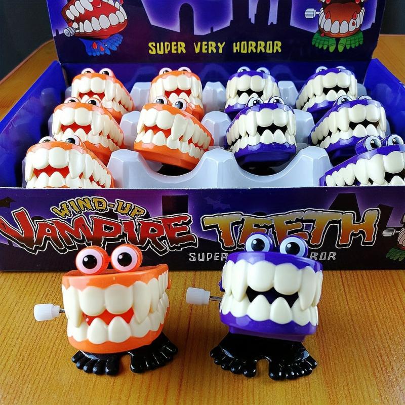 Halloween Clockwork Toy Jumping Teeth On Chain Pumpkin Skull