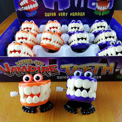 Halloween Clockwork Toy Jumping Teeth On Chain Pumpkin Skull