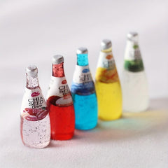 5pcs Resin Doll House Toys Juice Drink & Wine Bottle Micro Food Props