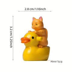 Yellow Duck Cat Micro Landscape Gardening Figure