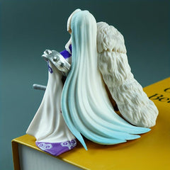 Hand Anime Character Sitting Model - Perfect Teen Gift