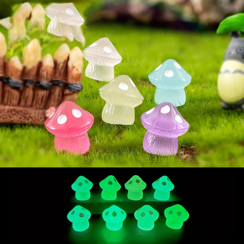 Glow-in-the-Dark 8pcs Mini Resin Mushrooms for DIY Party Decors