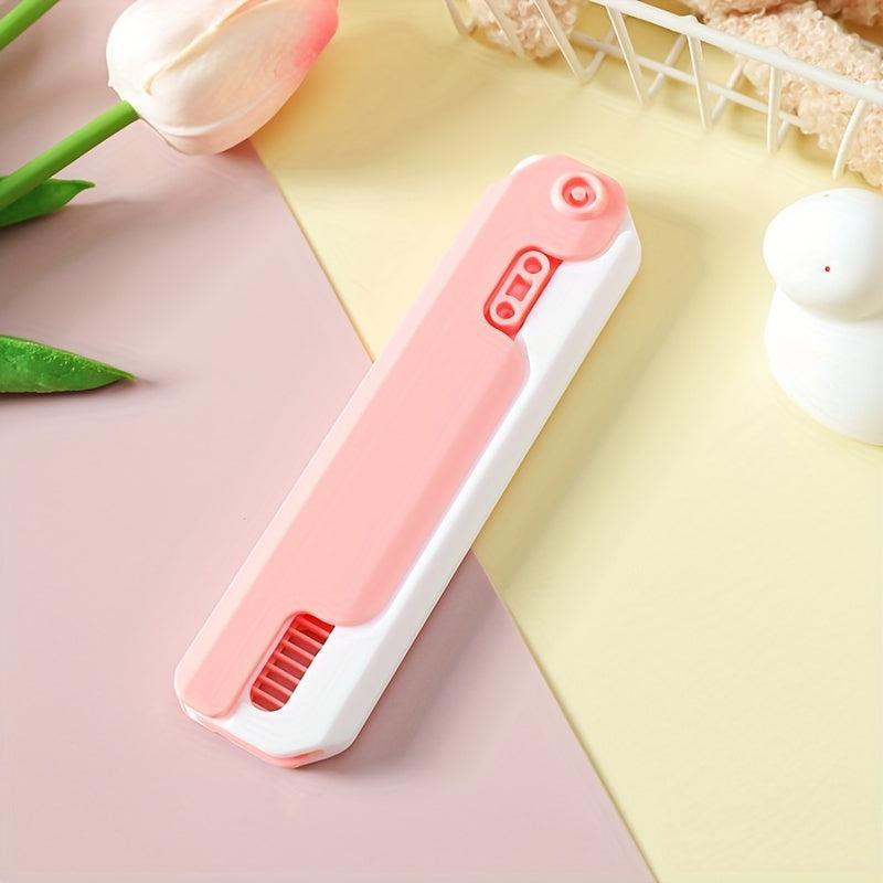 3D Gravity Comb Carrot Comb Stress Relief Prank Fun Toy