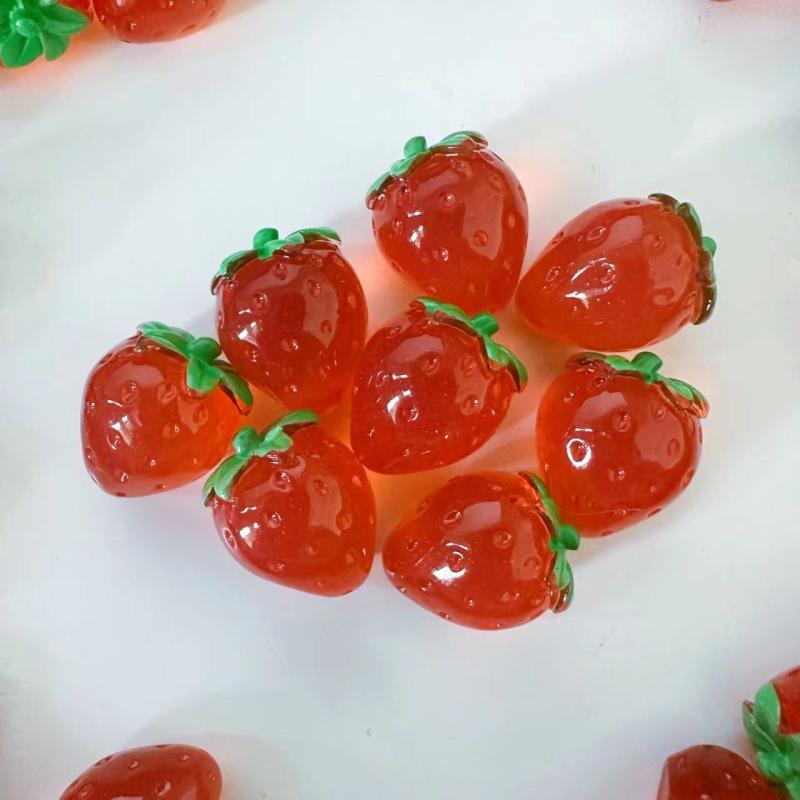 Resin Small Toys Food Play Fruit Strawberry 3pcs