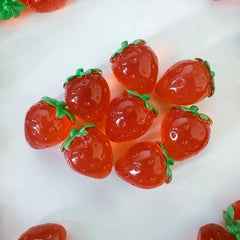 Resin Small Toys Food Play Fruit Strawberry 3pcs