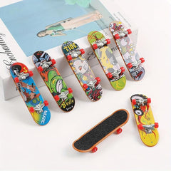 10pcs Finger Skateboards Mini Finger Boards Set Finger Sports Party Favors