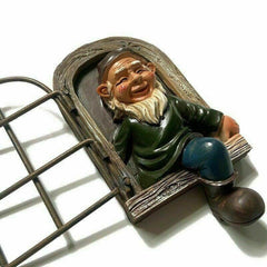 Creative Elf Go Out Tree Hug Statue for Garden Decoration