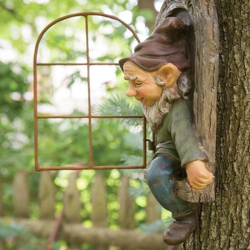 Creative Elf Go Out Tree Hug Statue for Garden Decoration