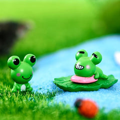 2pcs Cartoon Frog Home Decor Ornaments Funny Party Favors