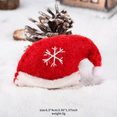 Christmas Scene Arrangement Snowflake Gloves Hat Pendant Fabric Dress Up Decor