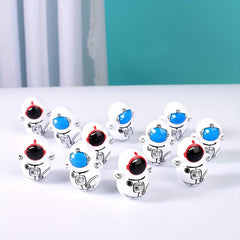 10pcs Astronaut Mini Tumbler Toy Desktop Decor Gift Random