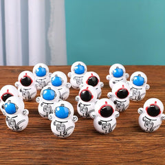 10pcs Astronaut Mini Tumbler Toy Desktop Decor Gift Random