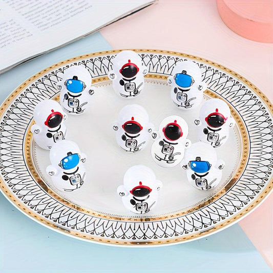 10pcs Astronaut Mini Tumbler Toy Desktop Decor Gift Random