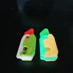 2pcs 3d Gravity Radish Collapsible Decompression Toy Model