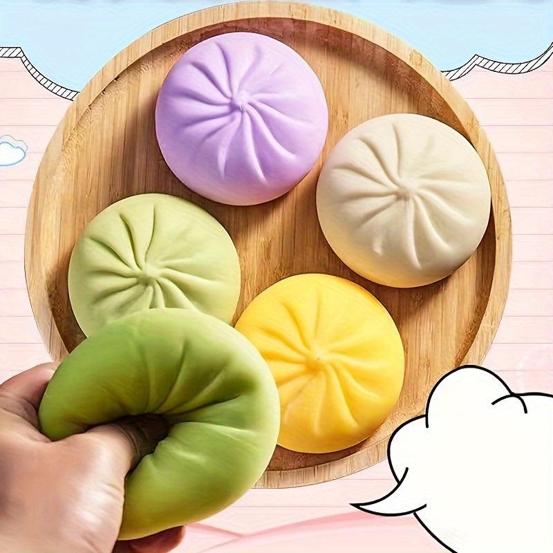 Soft Decompressing Dumpling Toy - Random Squeeze Toy