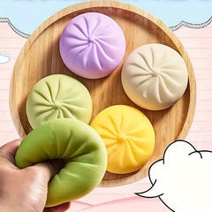 Soft Decompressing Dumpling Toy - Random Squeeze Toy