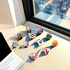 5Pcs Halloween Luminous Ring Finger Lamp Pumpkin Skull Bat Ring Small Gift