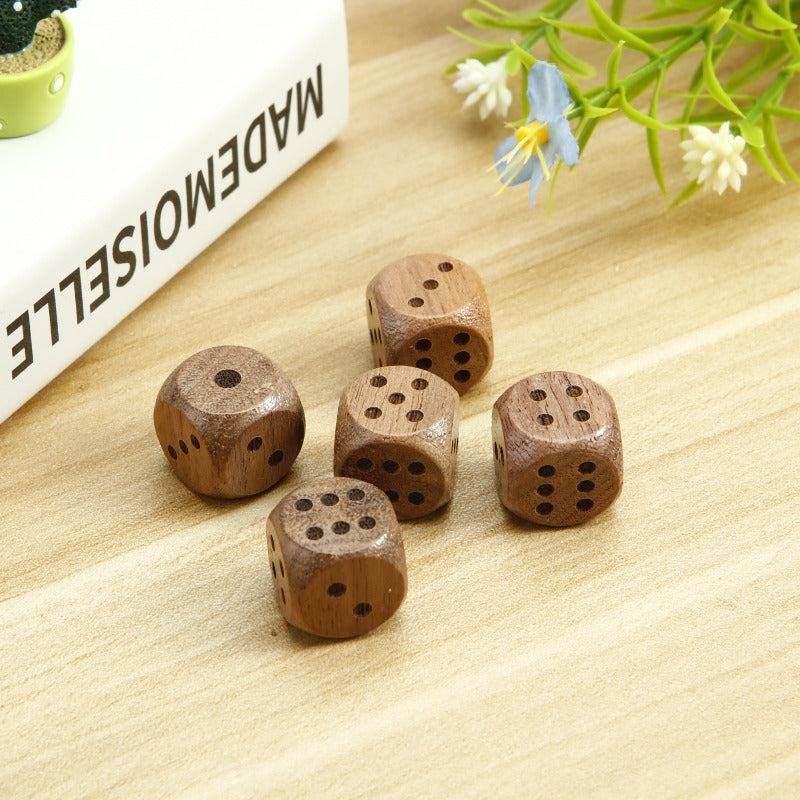 2pcs Rosewood & Walnut 6-Sided Wooden Dice for Table Game