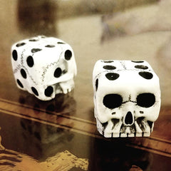 Skull Shaped Novelty Game Dices for Holiday
