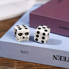 Skull Shaped Novelty Game Dices for Holiday