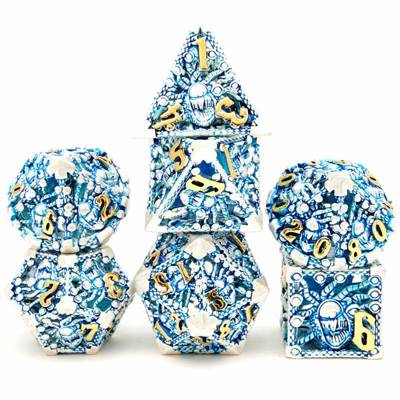 Metal Cutout Dice Seven Eyes Punk Halloween 7 Hollow Polyhedral Dice