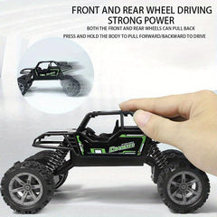 Alloy Pull Back 4WD Off-road Vehicle Anti-fall Climbing Car Toy