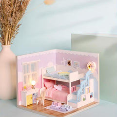 Children's Wooden Cabin Puzzle DIY Assembly Model