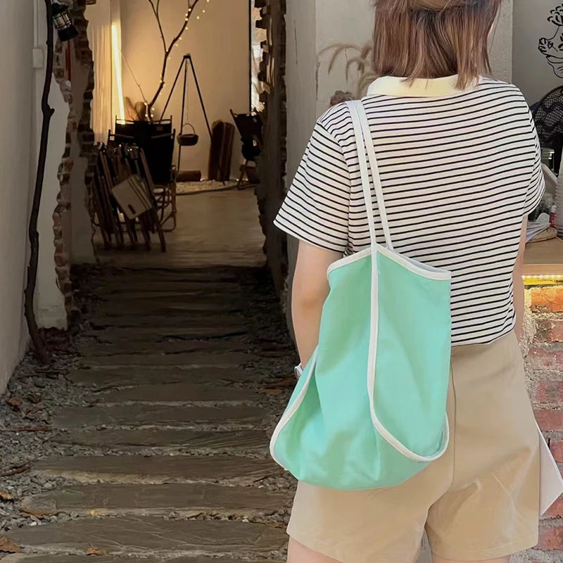 Canvas Tote Bag for Women Magnetic Buckle Commuter Shoulder Bag