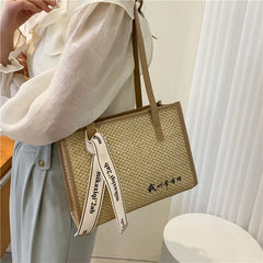 Straw-Weaved Bag Women Casual Contrast Commuter Bag One Shoulder Woven Bag