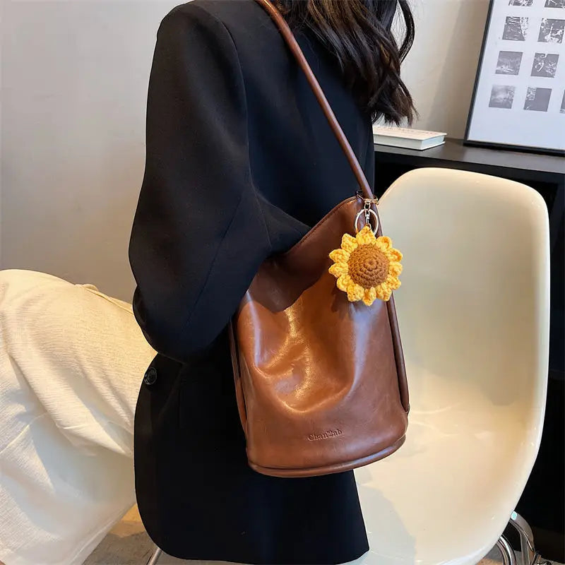 Retro Special-Interest Bag Women's Autumn One-Shoulder Bucket Bag