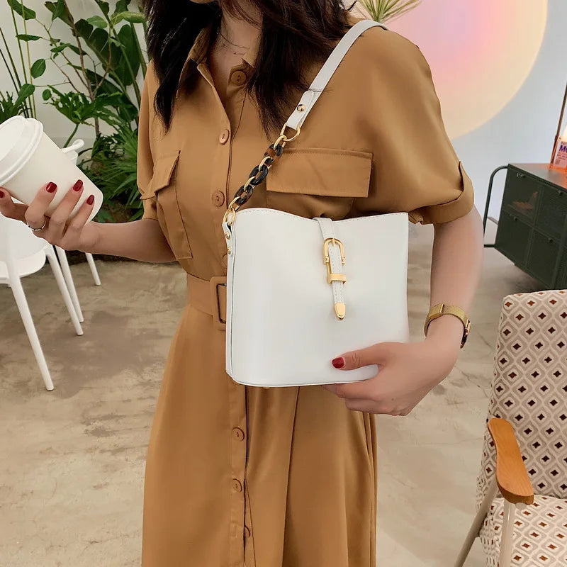 Casual Women's Bucket Bag Summer Shoulder Bag Messenger Large Capacity Handbag