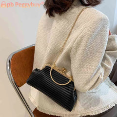 Chain Ladies Messenger Bag Top-handle Bag Casual Portable Soft Metal Buckle