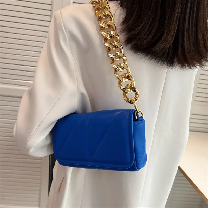 Chain Pattern Shoulder Bags for Women