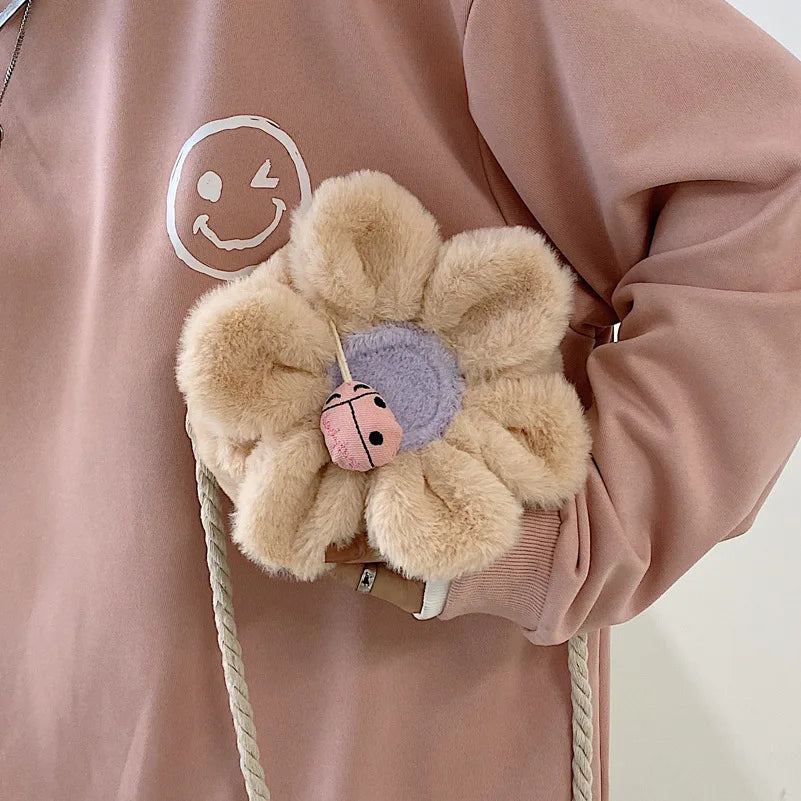 Circular Flower Small Girls Messenger Bag Plush Handbag Winter Women Crossbody B