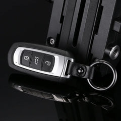 Classic Car Key Chain Men's Metal Key Chain Leather Buckle Key Holder