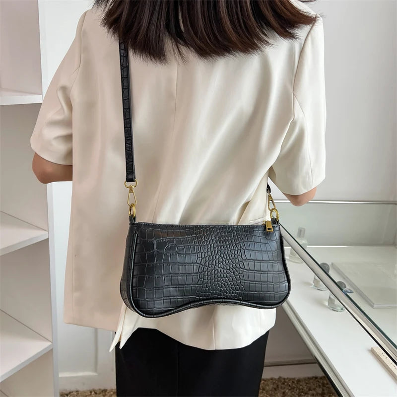 Crocodile Pattern Shoulder Bag Chain Handbags Purse Women Small Crossbody Bag