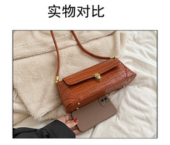 Crocodile Pattern Zipper Women's Handbag