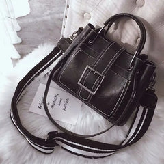 Women Crossbody Bag Leather Flap Messenger Large Capacity Shoulder Handbag