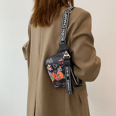 Funny Bear Waist Bag for Women, Banana Chest Bag Handbag and Purse