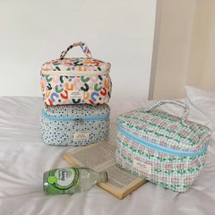Floral Cosmetic Bag Quilted Large Makeup Box Women Zipper Beauty Case